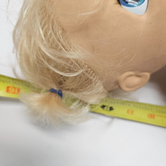 2006 Hasbro Soft Face Skin Baby Alive Interactive Doll Blonde Blue Eyes Battery - Picture 3 of 11